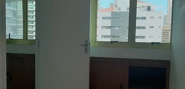 Sala Comercial com 2 Quartos para alugar, 45m² no Gonzaga, Santos