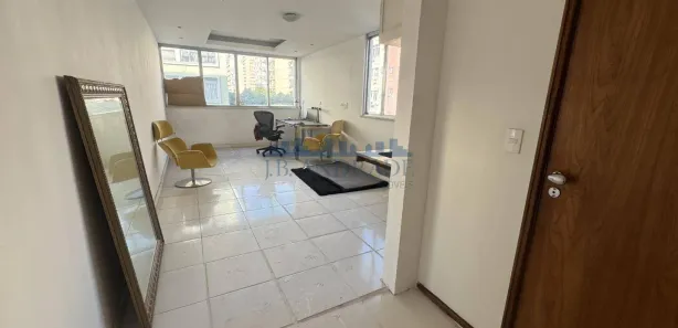 Sala Comercial para venda ou aluguel, 35m² no Copacabana, Rio de Janeiro