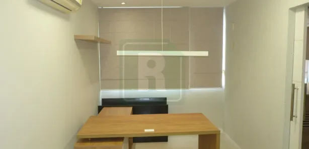 Sala Comercial à venda, 25m² no Charitas, Niterói