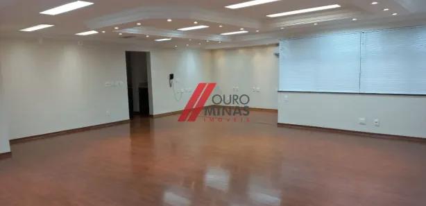 Sala Comercial para alugar, 130m² no Santa Efigênia, Belo Horizonte