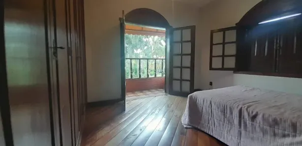 Fazenda/Sítio com 6 Quartos para alugar, 500m² no Várzea, Ibirité
