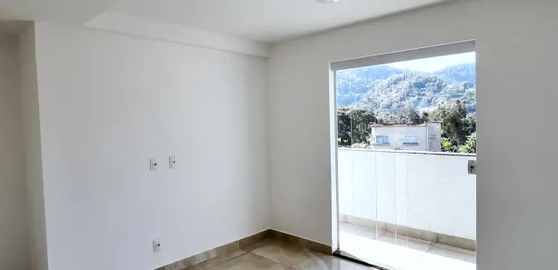 Apartamento com 2 Quartos para alugar, 105m² no Nogueira, Petrópolis