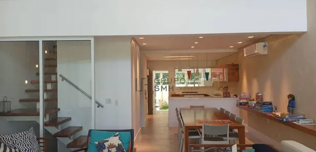 Casa de Condomínio com 5 Quartos para venda ou aluguel, 420m² no Balneário Praia do Pernambuco, Guarujá