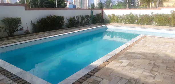 Sobrado com 4 Quartos à venda, 250m² no Ponta Negra, Natal