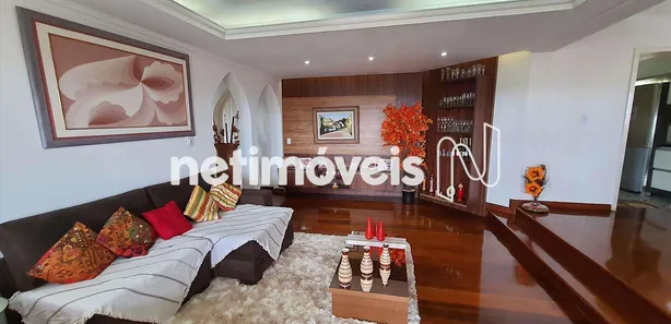 Casa com 6 Quartos à venda, 384m² no São Marcos, Belo Horizonte
