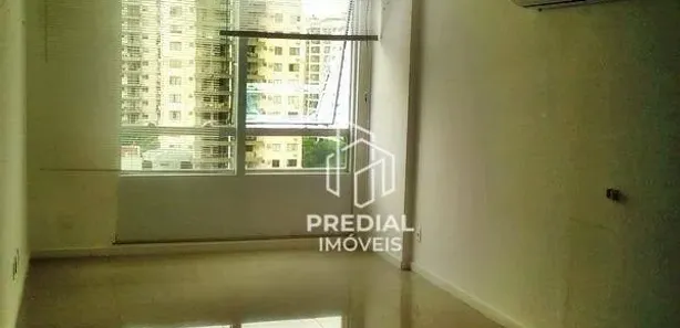 Sala Comercial à venda, 30m² no Santa Rosa, Niterói