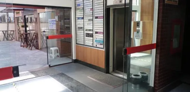 Sala Comercial à venda, 25m² no São Francisco, Niterói