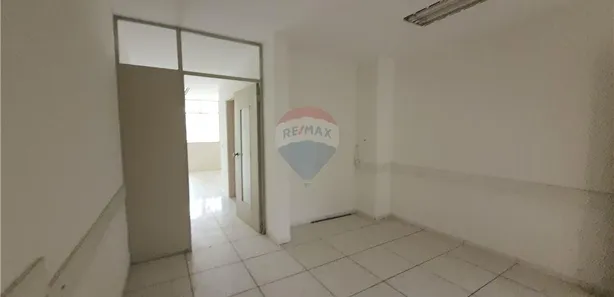 Sala Comercial para alugar, 41m² no Caminho das Árvores, Salvador