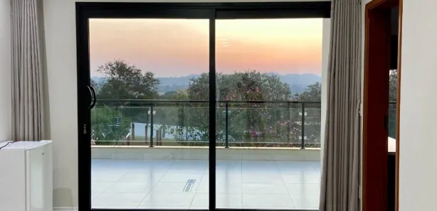 Sobrado com 3 Quartos para venda ou aluguel, 210m² no Residencial Vila Victoria, Itupeva