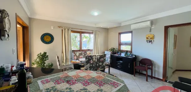 Sobrado com 4 Quartos à venda, 257m² no Encosta do Sol, Estância Velha