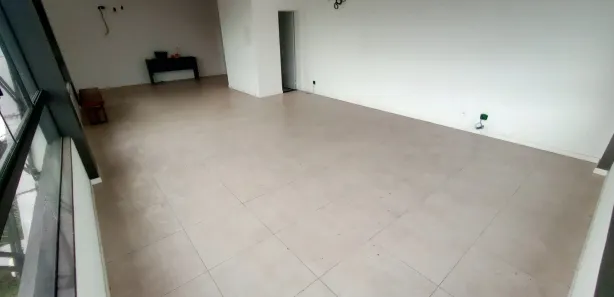 Sala Comercial para alugar, 50m² no Parque 10 de Novembro, Manaus