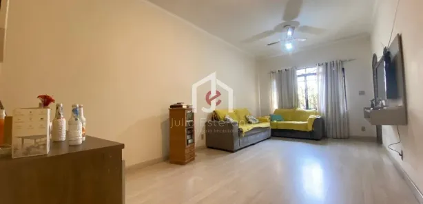 Casa com 3 Quartos à venda, 122m² no Jardim Califórnia, Taubaté