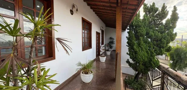 Casa com 3 Quartos à venda, 300m² no Diamante (Barreiro), Belo Horizonte