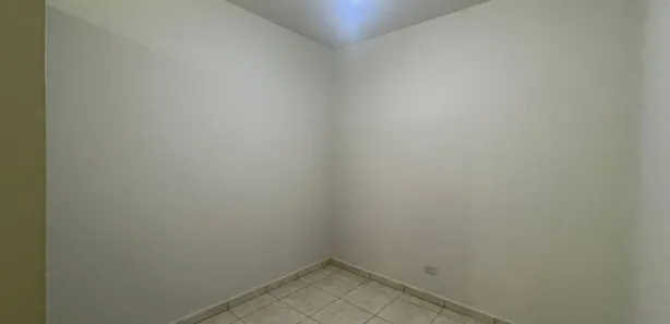 Kitnet para alugar, 35m² no Zona 07, Maringá