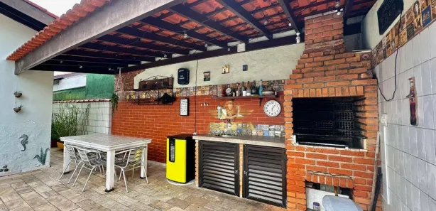 Casa de Condomínio com 4 Quartos à venda, 200m² no Balneário Praia do Pernambuco, Guarujá