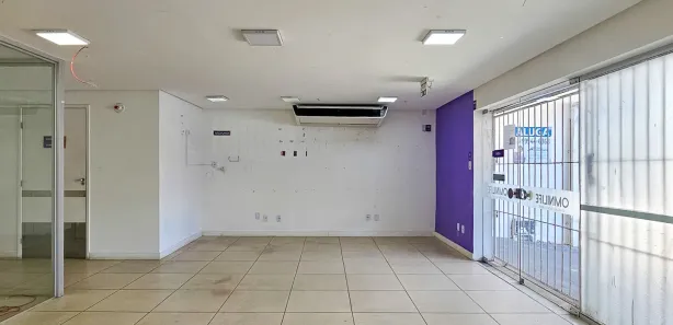 Ponto Comercial para alugar, 220m² no Amaralina, Salvador