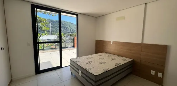 Cobertura com 3 Quartos para alugar, 216m² no Piratininga, Niterói