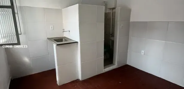 Kitnet com 1 Quarto para alugar, 10m² no Madureira, Rio de Janeiro
