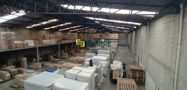 Galpão/Depósito/Armazém para alugar, 1280m² no Distrito Industrial Jardim Piemont Norte, Betim