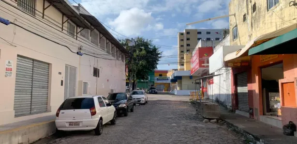 Ponto Comercial para alugar, 50m² no Alecrim, Natal