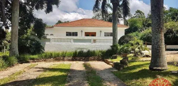 Fazenda/Sítio com 8 Quartos para venda ou aluguel, 700m² no Chácara do Pinhal, Cabreúva