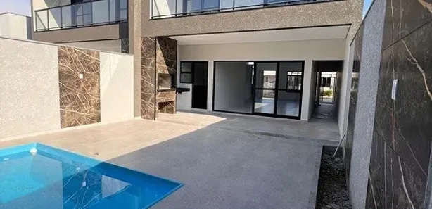 Sobrado com 3 Quartos à venda, 155m² no Centro, Matinhos
