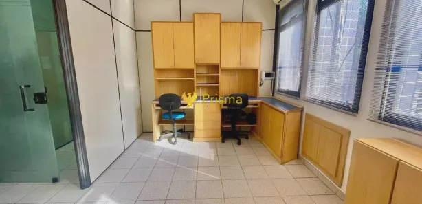 Sala Comercial para alugar, 65m² no Gonzaga, Santos
