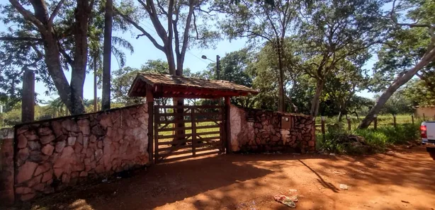 Lote/Terreno à venda, 45550m² no Área Rural, Goianira