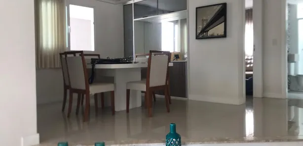 Casa de Condomínio com 3 Quartos à venda, 240m² no Buraquinho, Lauro de Freitas