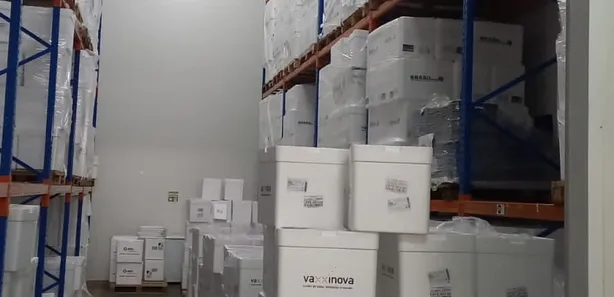 Galpão/Depósito/Armazém para alugar, 750m² no Porto Seco Pirajá, Salvador