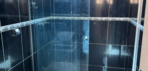 Casa de Condomínio com 4 Quartos para alugar, 253m² no Jardins Madri, Goiânia