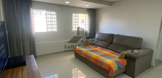 Sobrado com 4 Quartos à venda, 200m² no Areal, Brasília