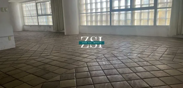 Sala Comercial à venda, 500m² no Santo Antônio, Recife