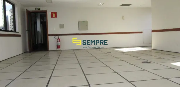 Sala Comercial para alugar, 180m² no Cruzeiro, Belo Horizonte