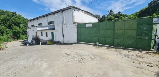 Galpão/Depósito/Armazém para alugar, 1800m² no Granjas Rurais Presidente Vargas, Salvador