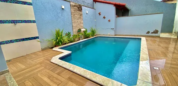 Casa com 3 Quartos à venda, 220m² no Santa Lúcia, Eunápolis