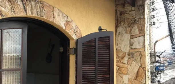 Sobrado com 2 Quartos à venda, 197m² no Jardim Rosana, Ferraz de Vasconcelos