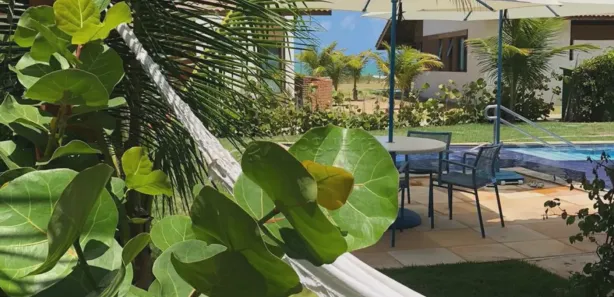 Casa de Condomínio com 4 Quartos à venda, 150m² no Maracaipe, Ipojuca
