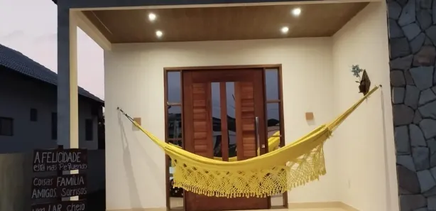 Casa de Condomínio com 3 Quartos para alugar, 160m² no , Bananeiras