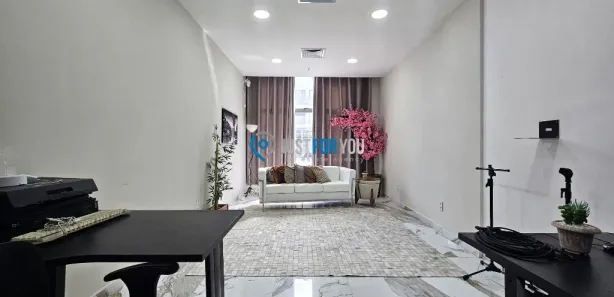 Ponto Comercial para venda ou aluguel, 84m² no Recreio dos Bandeirantes, Rio de Janeiro