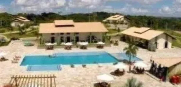 Lote/Terreno à venda, 878m² no Centro, Simões Filho