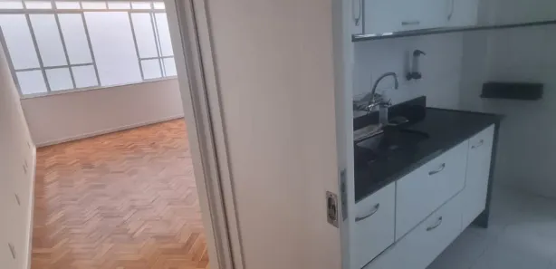 Apartamento com 2 Quartos para alugar, 77m² no Copacabana, Rio de Janeiro