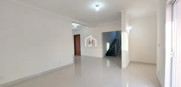 Casa de Condomínio com 4 Quartos para venda ou aluguel, 293m² no Condominio Residencial Real Ville, Pindamonhangaba