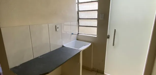 Kitnet com 1 Quarto para alugar, 12m² no Santo Agostinho, Volta Redonda