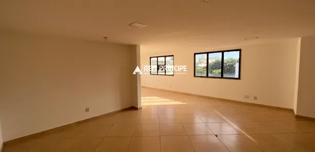 Ponto Comercial para alugar, 52m² no Recreio dos Bandeirantes, Rio de Janeiro