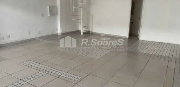 Ponto Comercial para alugar, 123m² no Freguesia (Jacarepaguá), Rio de Janeiro
