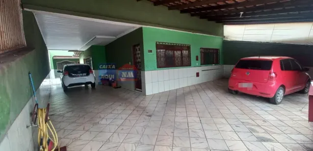 Sobrado com 4 Quartos à venda, 340m² no Taguatinga Norte, Brasília