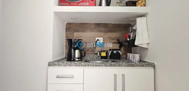 Ponto Comercial para venda ou aluguel, 84m² no Recreio dos Bandeirantes, Rio de Janeiro