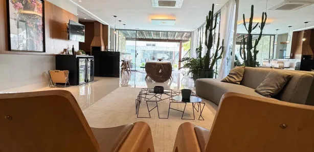 Casa de Condomínio com 3 Quartos à venda, 261m² no Jardins Valência, Goiânia