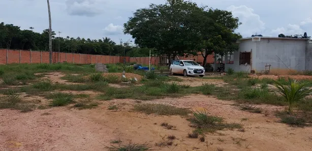 Lote/Terreno com 1 Quarto para venda ou aluguel, 6000m² no , Iranduba